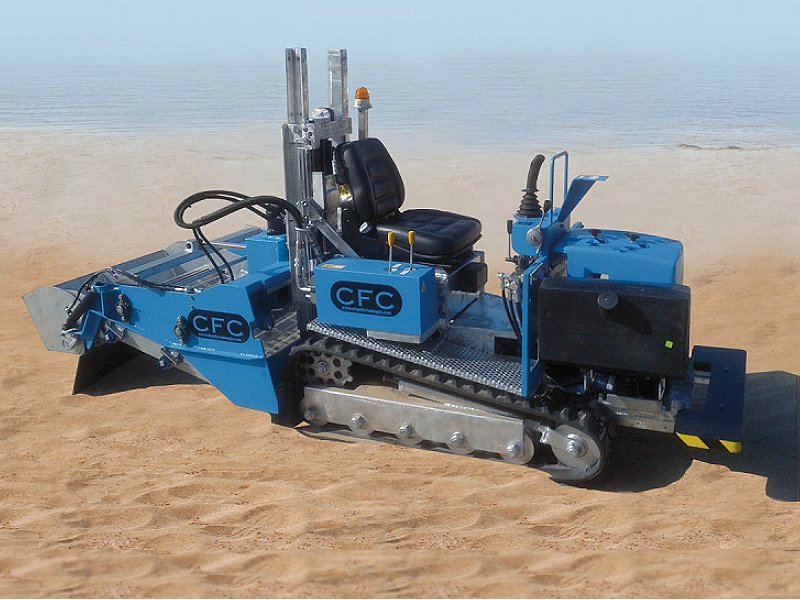 Μηχάνημα καθαρισμού ακτών – παραλιών Speed Tapiro Standard Tractor